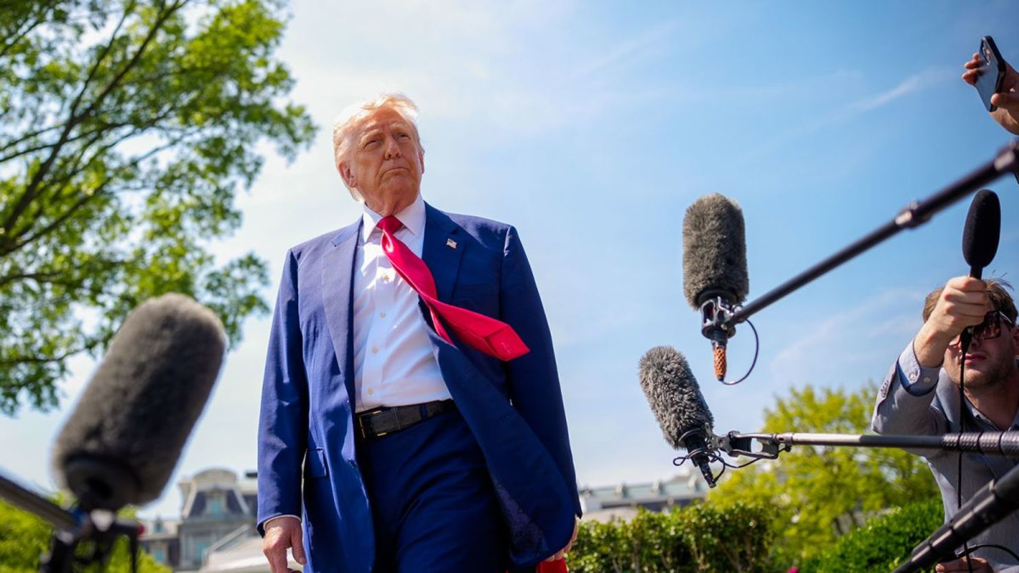 🚨 Trump lanza ofensiva contra Irán; Chile, Colombia, Venezuela y México reaccionan