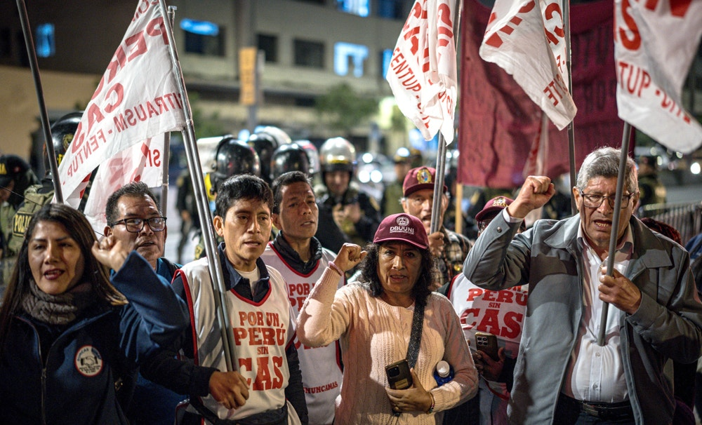 Bloque interuniversitario, transportistas y gremios se unen al paro nacional de este 15 de octubre