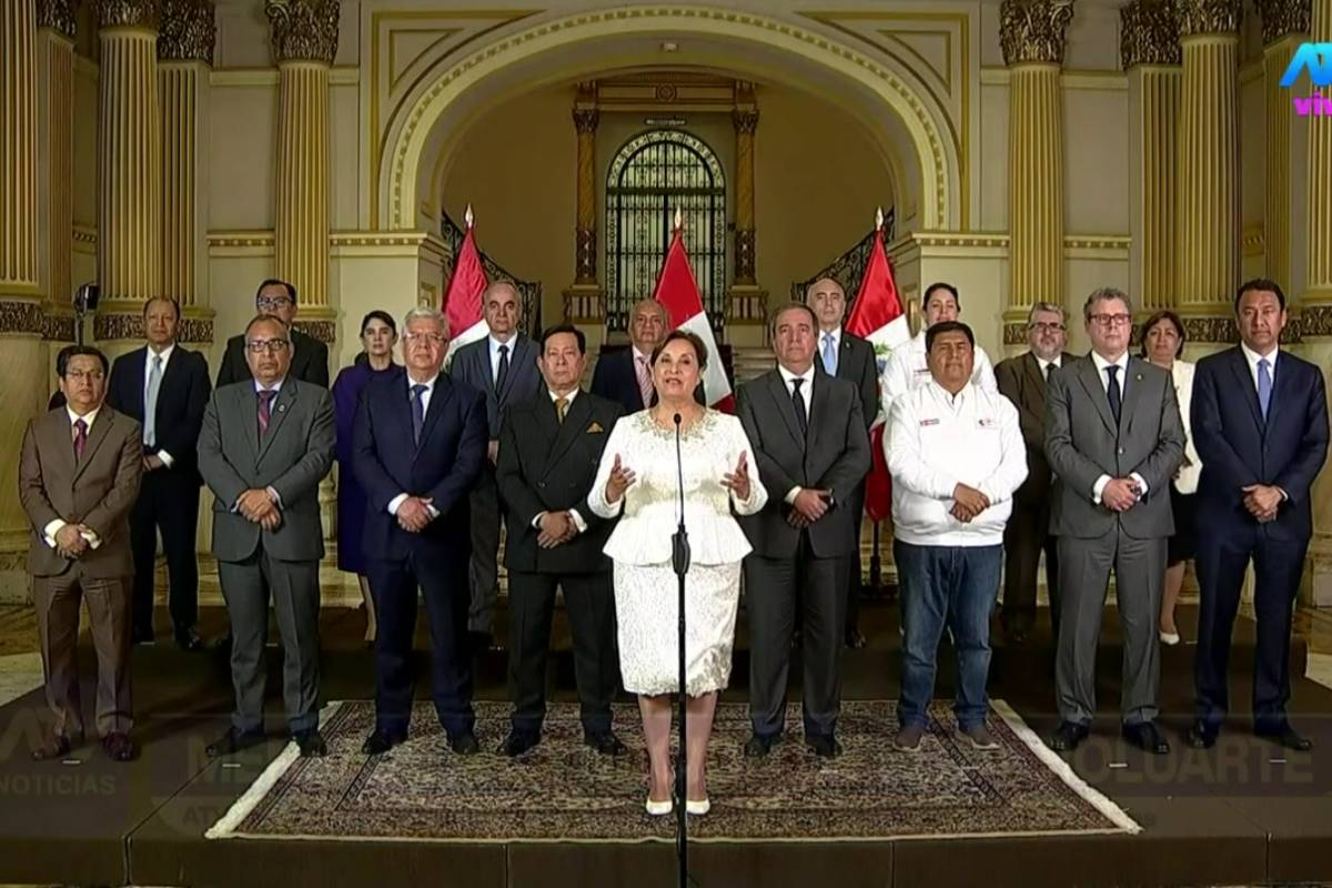 ⚖️ Boluarte cuestiona al Parlamento: “El mismo Congreso que me eligió, hoy le da la espalda al país”