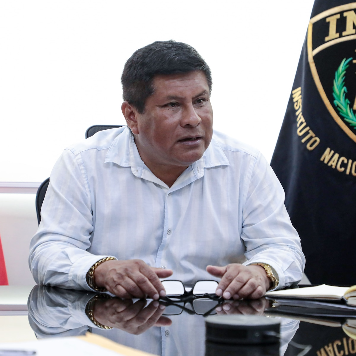 🚨 Ministro de Justicia anuncia acciones disciplinarias contra jefe del INPE por presunta corrupción ⚖️ 💍