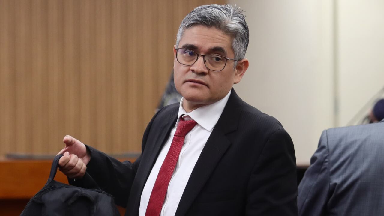 ⚖️ Tensión en la víspera electoral: José Domingo Pérez anuncia denuncia contra Jorge Nieto por acusaciones de vínculos con el Movadef
