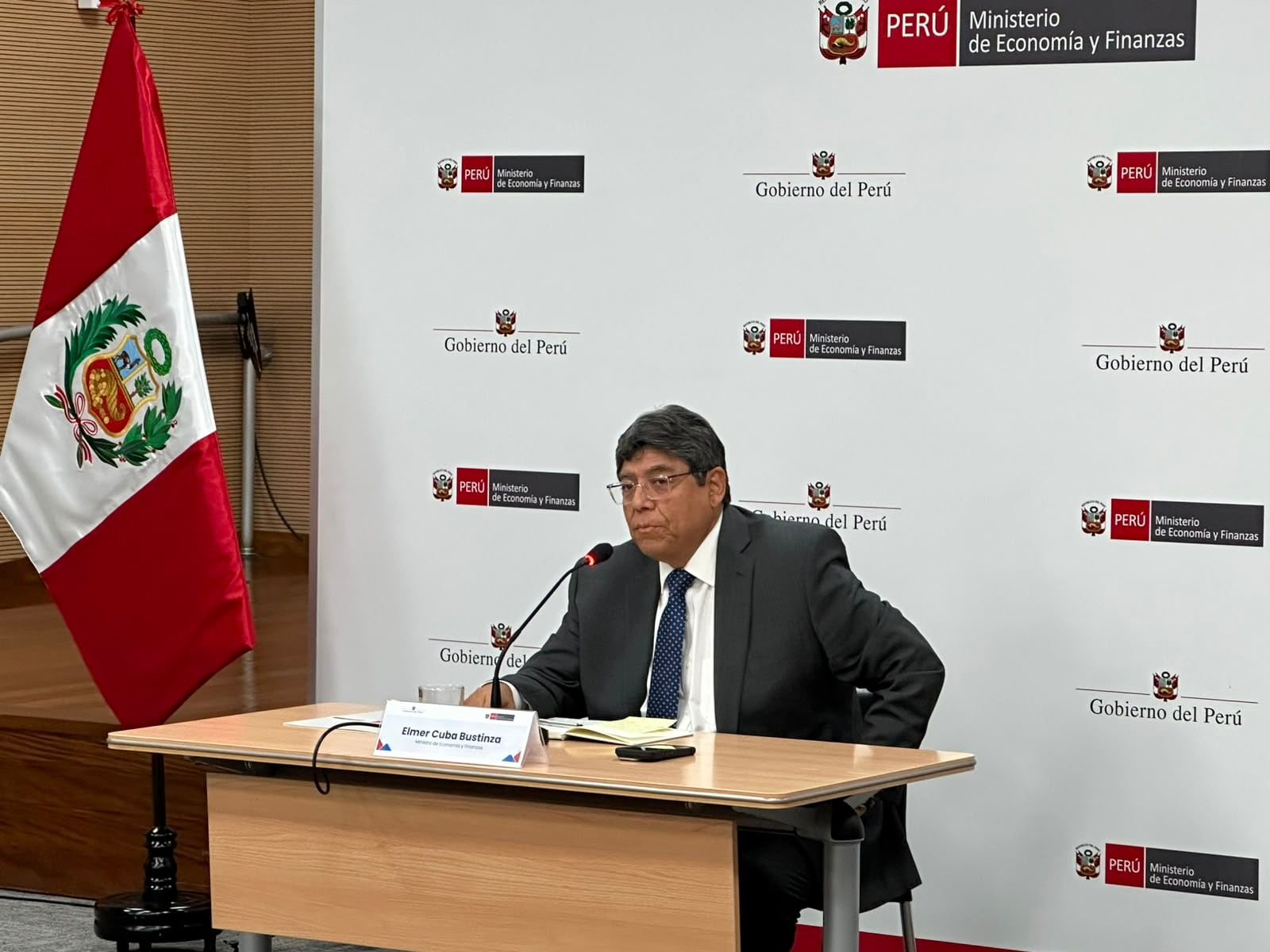 💵 Remuneración Mínima Vital: Aumento de S/ 170 se ejecutará en dos tramos entre 2026 y 2027